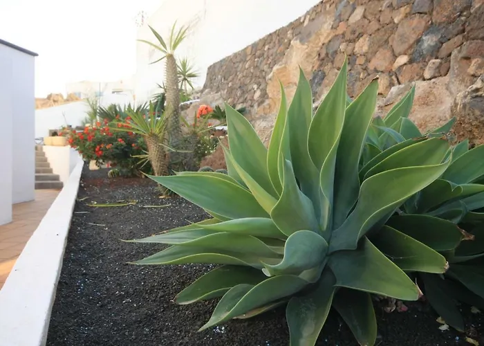 Casa Mira Villa Güime