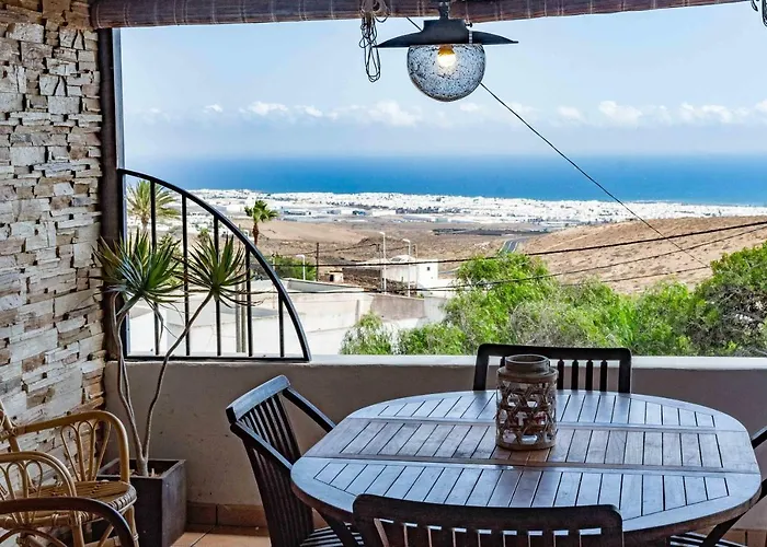 Casa Mira Villa Güime